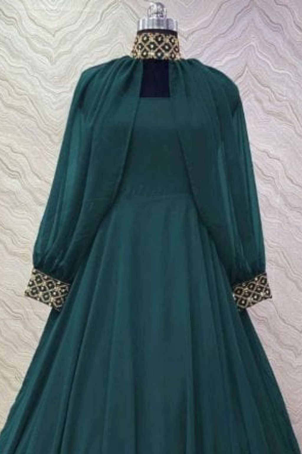 Arabic style long maxi. - Image 2